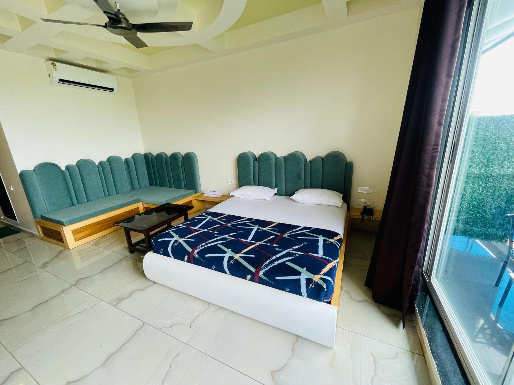 Natural Resort Panhāla Extérieur photo