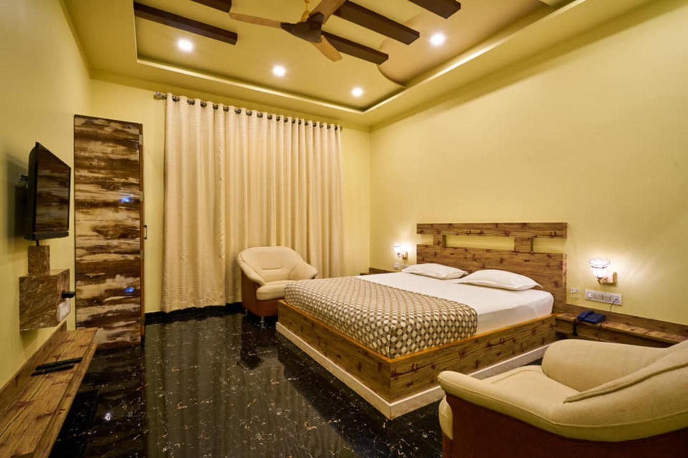Natural Resort Panhāla Extérieur photo